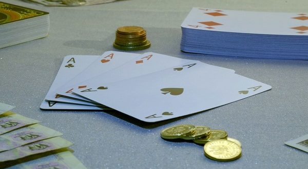 Poker online cash game, mercato francese peggio di quello italiano