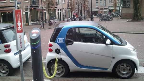 Olanda addio alle auto a benzina